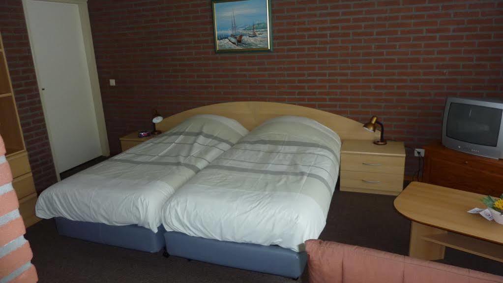 Motel Paradiso Bad Nieuweschans Esterno foto